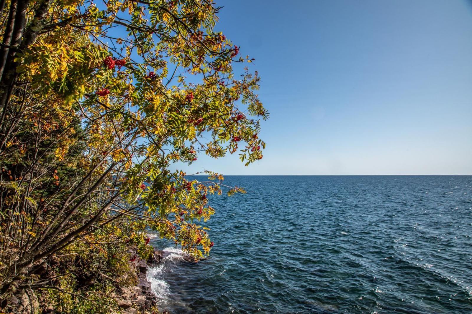 Baileys On The Lake By Cascade Vacation Rentals Lutsen Exterior photo